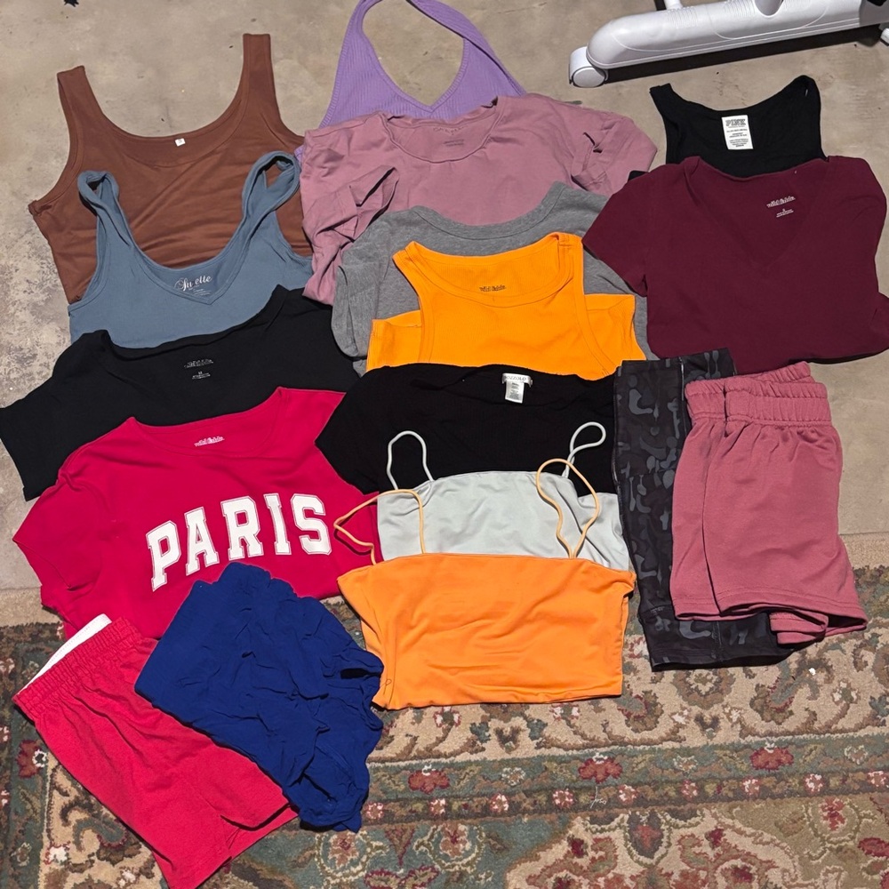 Shirts/Tops and Shorts bundle Size XS - M Women’s